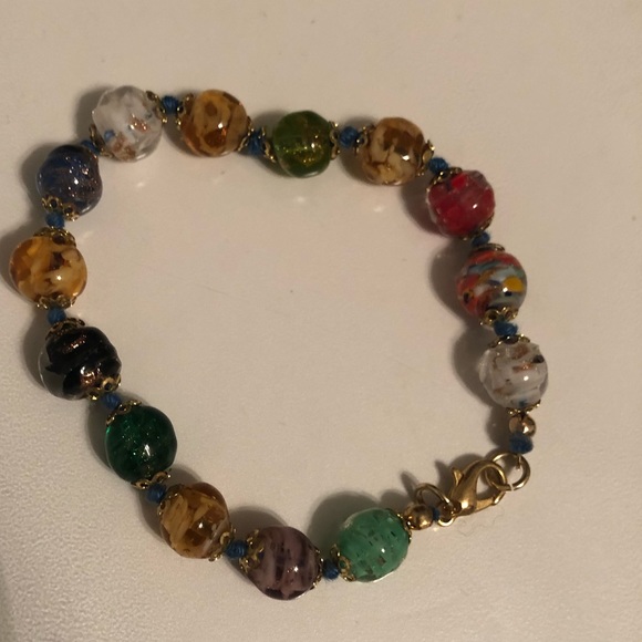 Bracelets - Picture 2 of 4